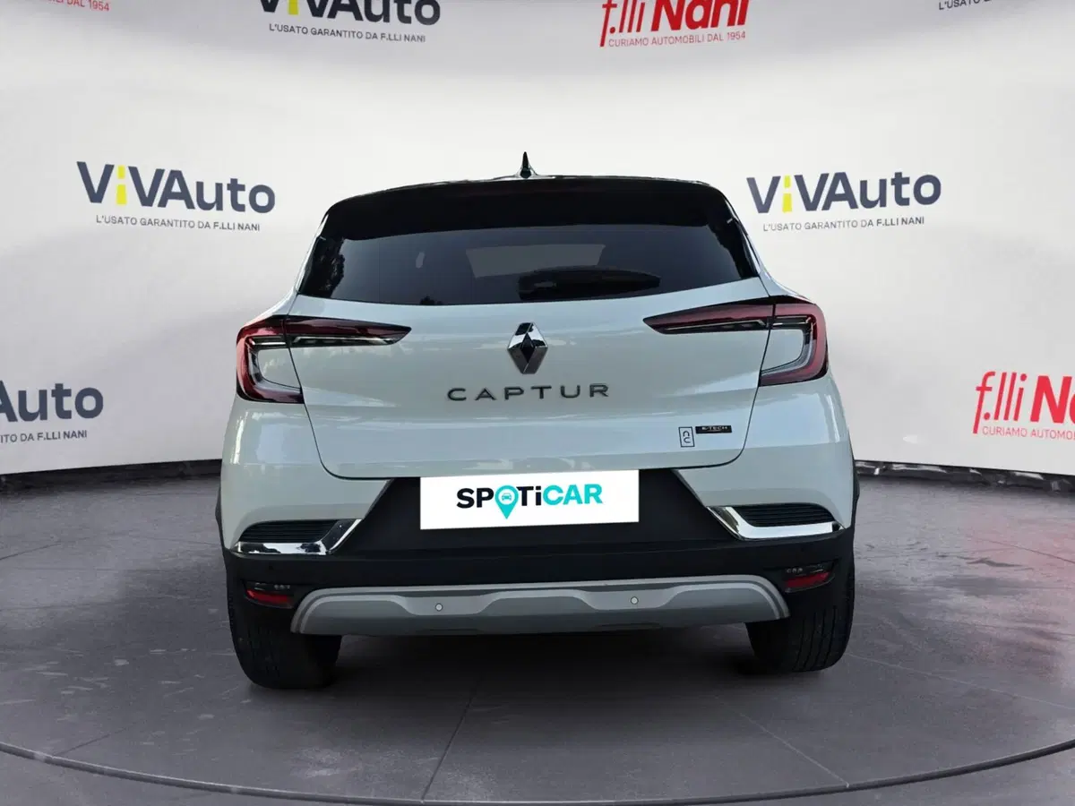 Renault Captur usata a Massa-Carrara (3)
