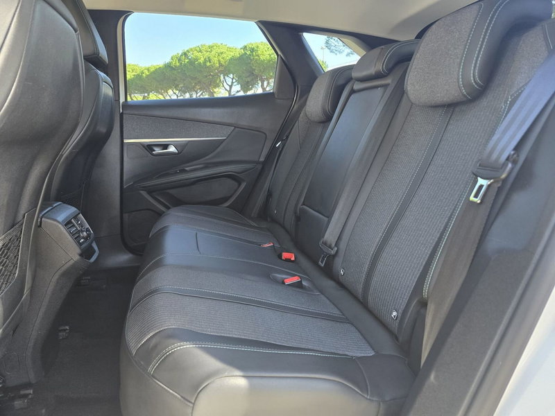 Peugeot 3008 usata a Massa-Carrara (15)