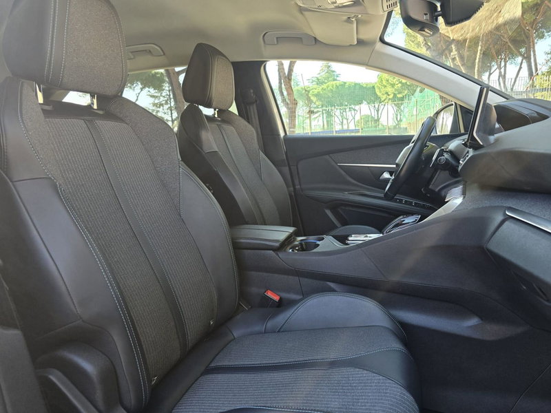 Peugeot 3008 usata a Massa-Carrara (5)