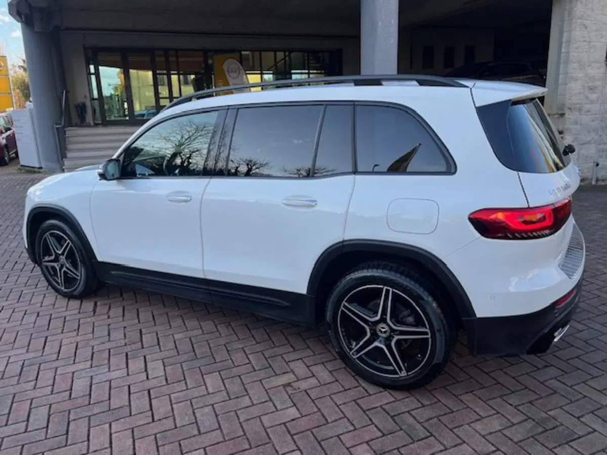 Mercedes-Benz GLB usata a Brescia (11)