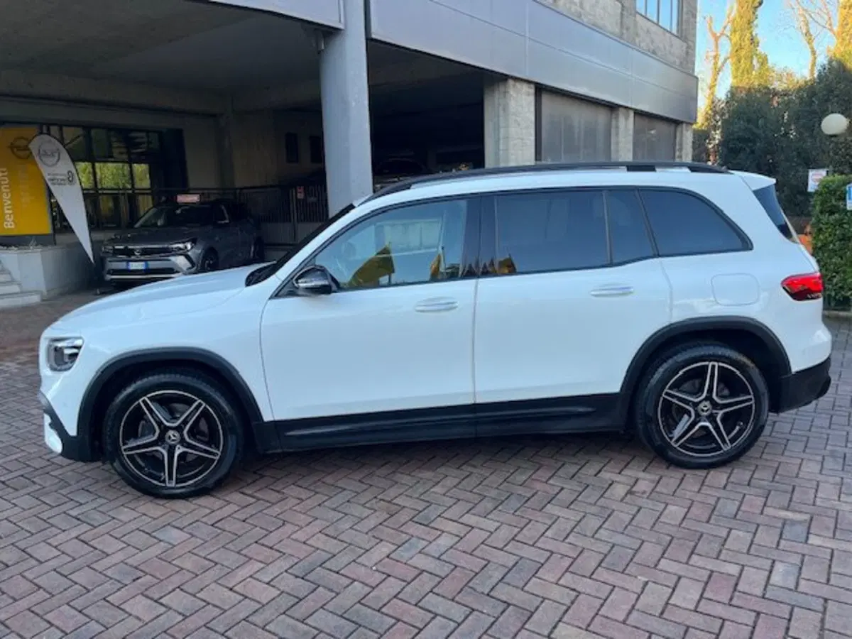Mercedes-Benz GLB usata a Brescia (12)