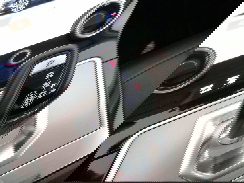 Land Rover Range Rover Evoque usata a Roma (15)