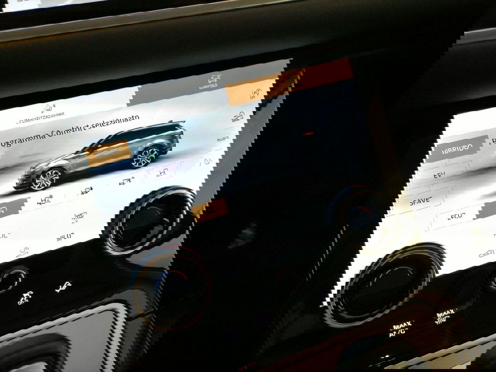 Land Rover Range Rover Evoque usata a Roma (16)