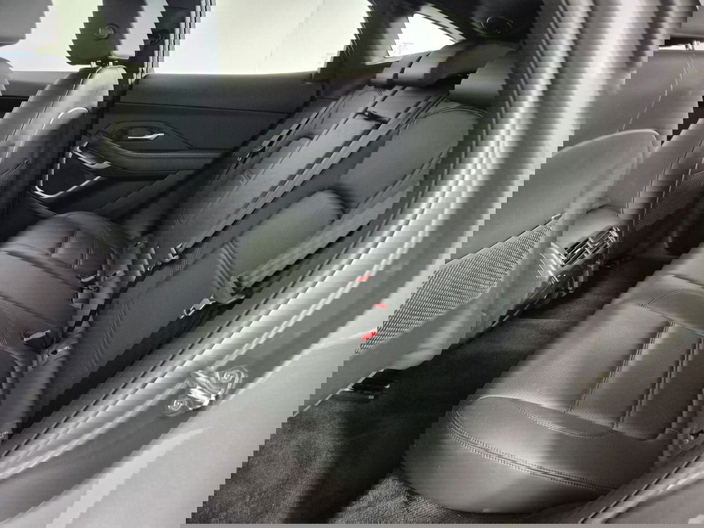 Jaguar E-Pace usata a Torino (5)