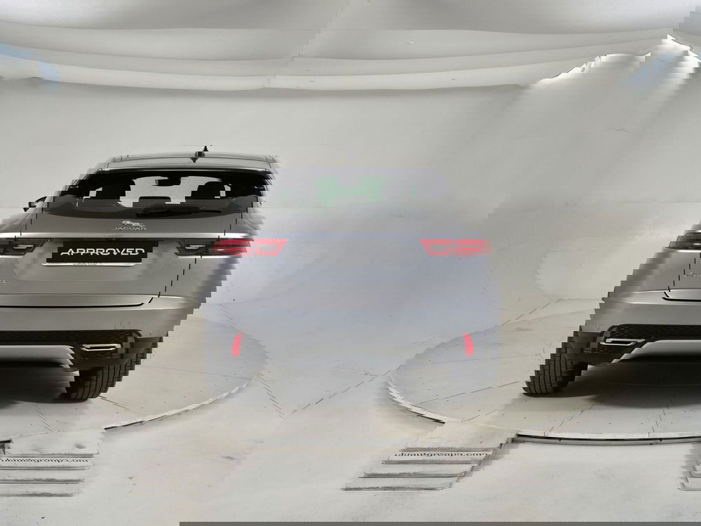 Jaguar E-Pace usata a Torino (7)