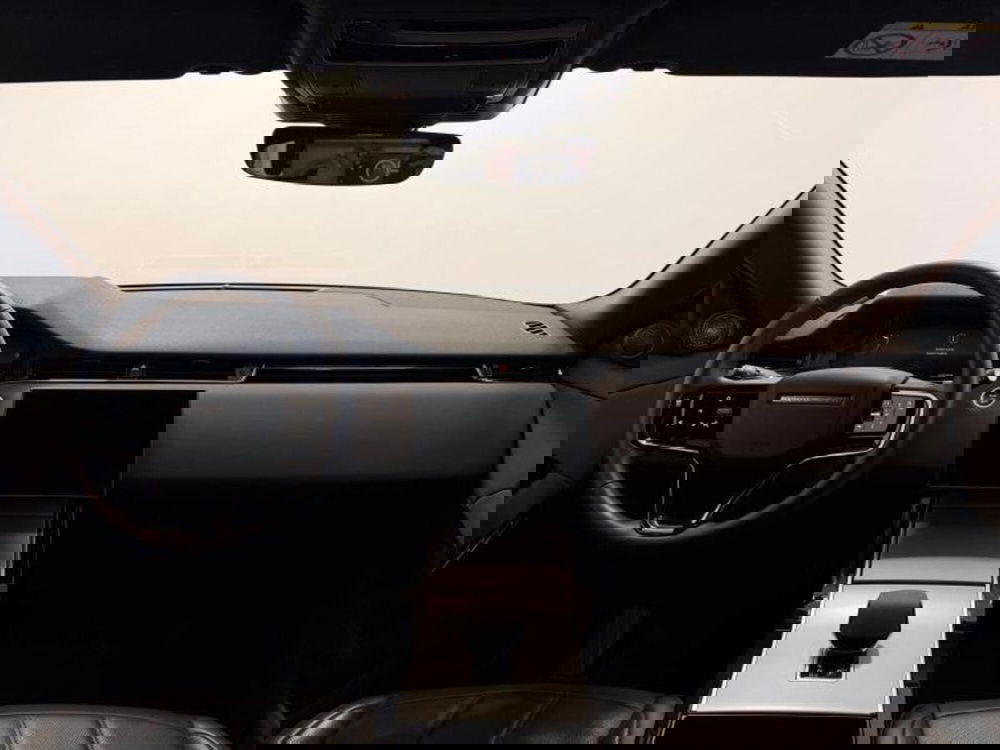 Land Rover Range Rover Evoque usata a Venezia (7)