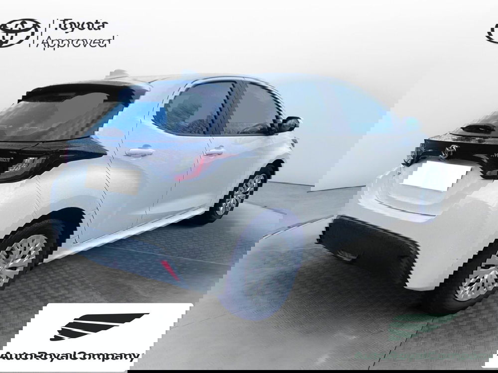 Toyota Yaris usata a Roma (6)