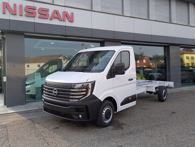 Nissan Interstar Furgone nuova a Modena (2)