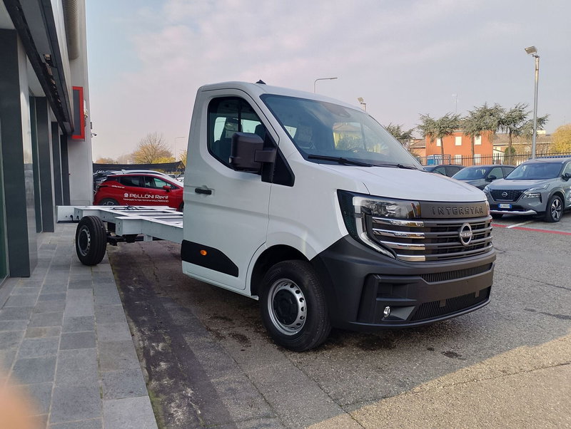 Nissan Interstar Furgone nuova a Modena (3)
