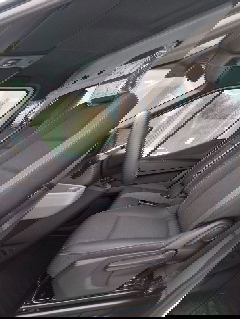 Nissan Interstar Furgone nuova a Modena (10)