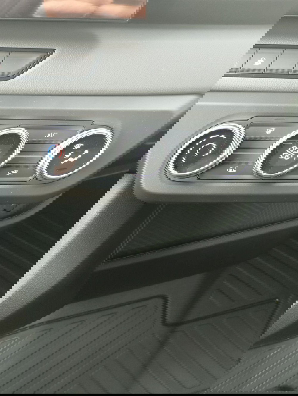 Nissan Interstar Furgone nuova a Modena (19)