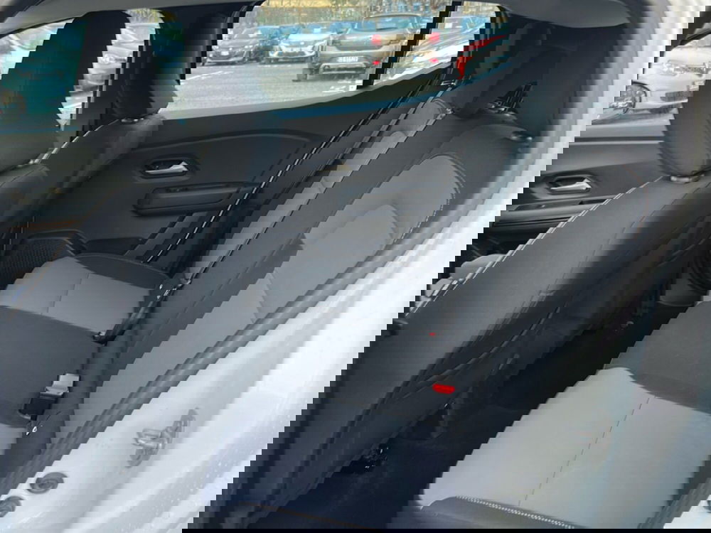 Dacia Sandero Stepway usata a Latina (12)