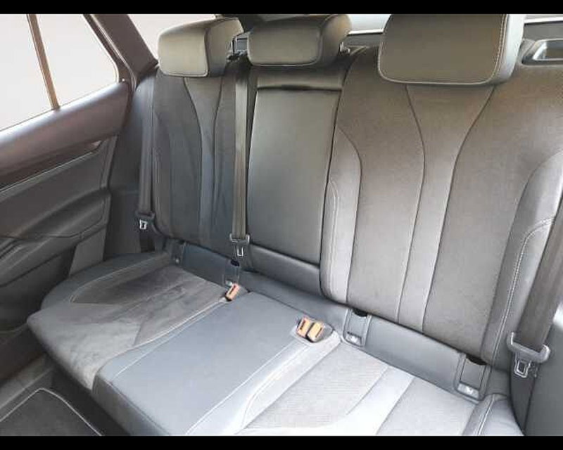 Skoda Enyaq usata a Ravenna (13)