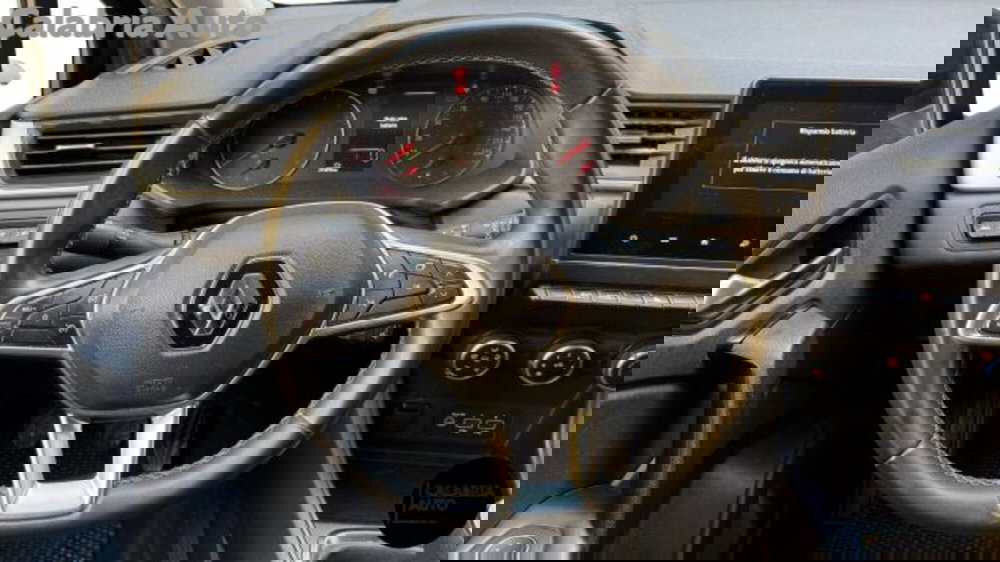 Renault Captur usata a Reggio Calabria (9)