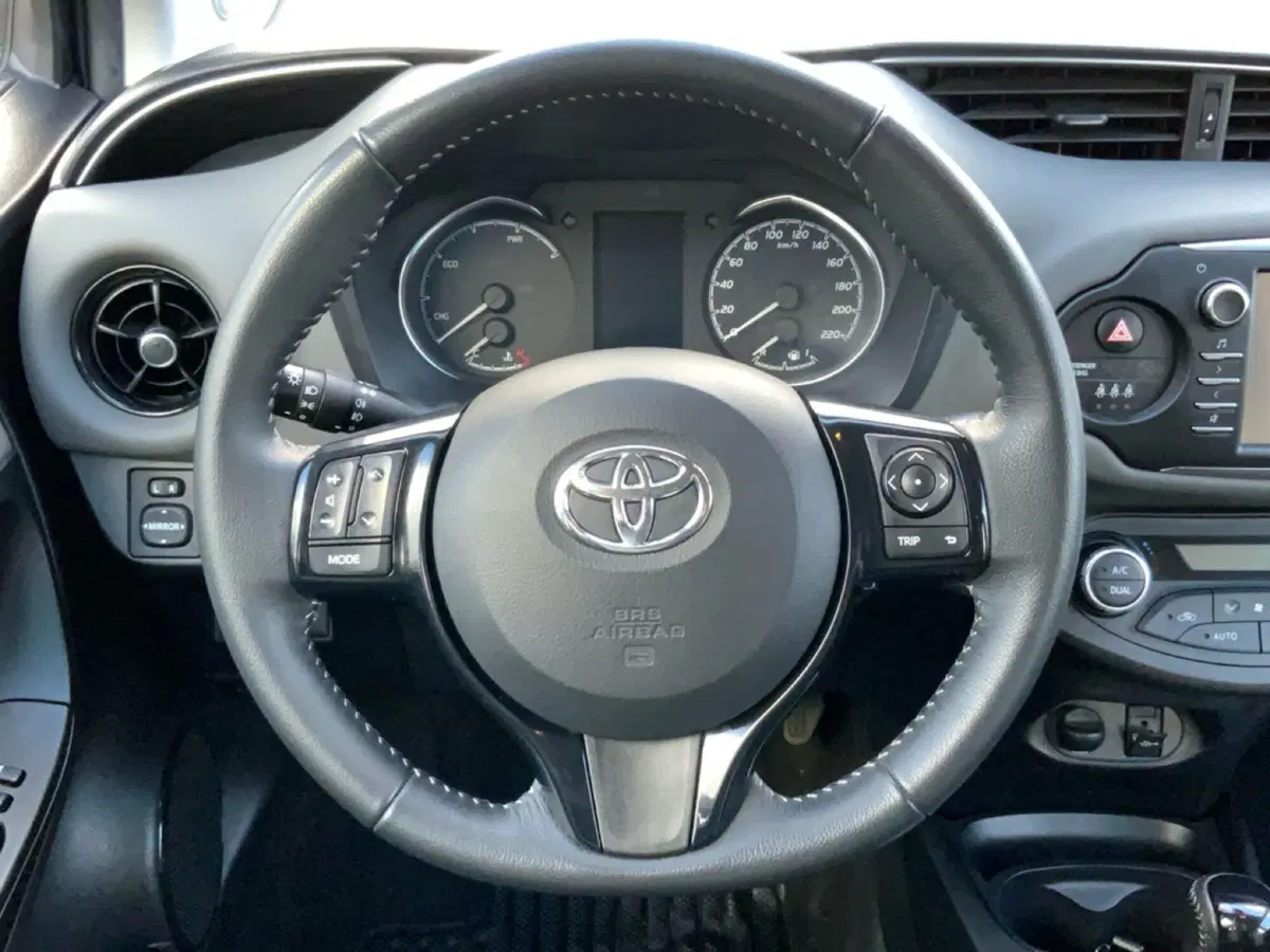 Toyota Yaris usata a Reggio Calabria (12)