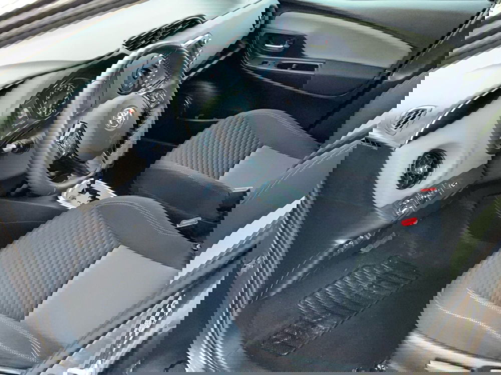 Toyota Yaris usata a Reggio Calabria (9)