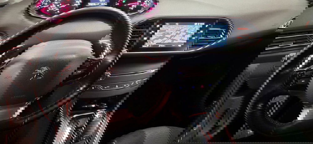 Peugeot 308 usata a Messina (9)