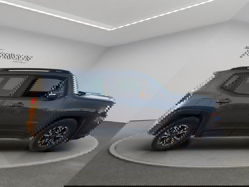 Jeep Renegade usata a Macerata (8)