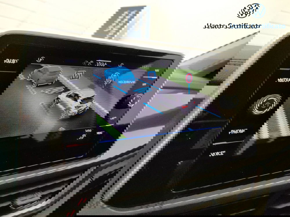 Volkswagen T-Roc usata a Varese (15)