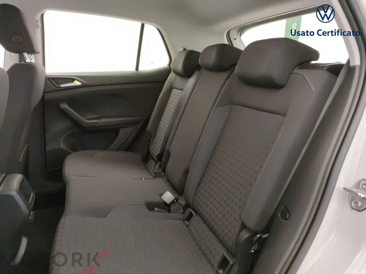 Volkswagen T-Cross usata a Varese (10)