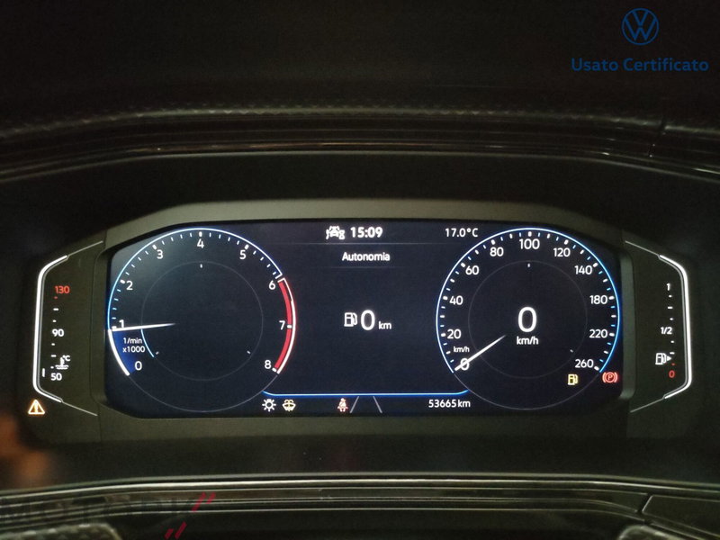 Volkswagen T-Cross usata a Varese (18)