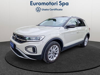 Volkswagen T-Roc 1.0 TSI Style del 2023 usata a Monteriggioni