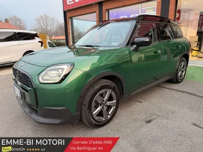 MINI Mini Countryman 1.5 48V C Classic auto del 2024 usata a Garlate