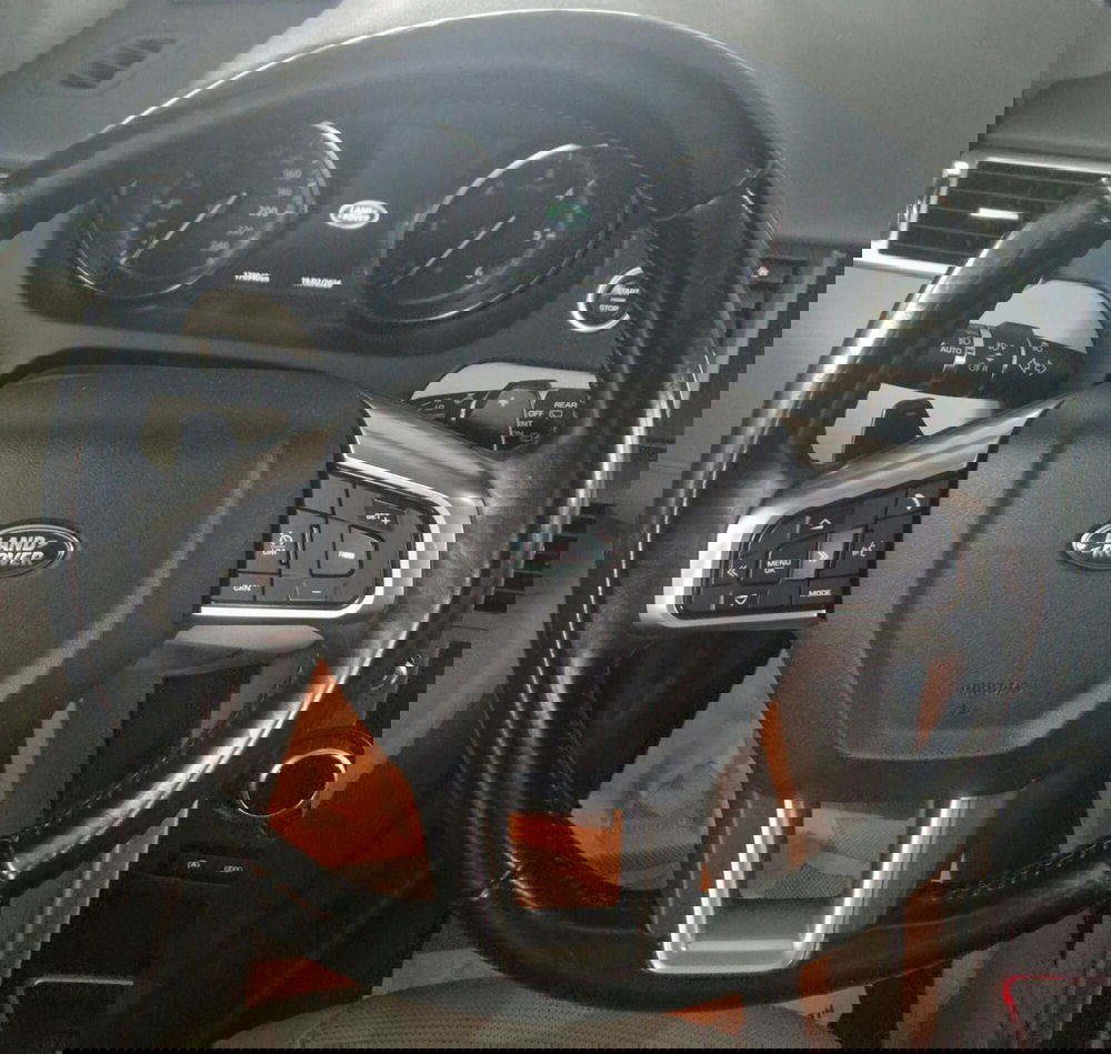 Land Rover Discovery Sport usata a Terni (12)