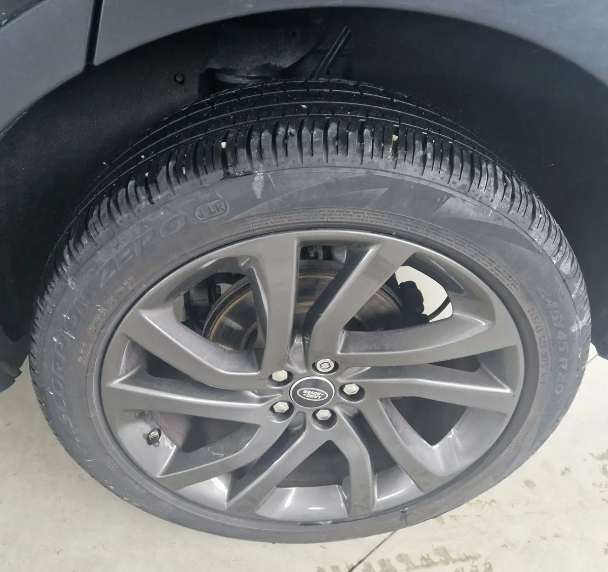 Land Rover Discovery Sport usata a Terni (15)