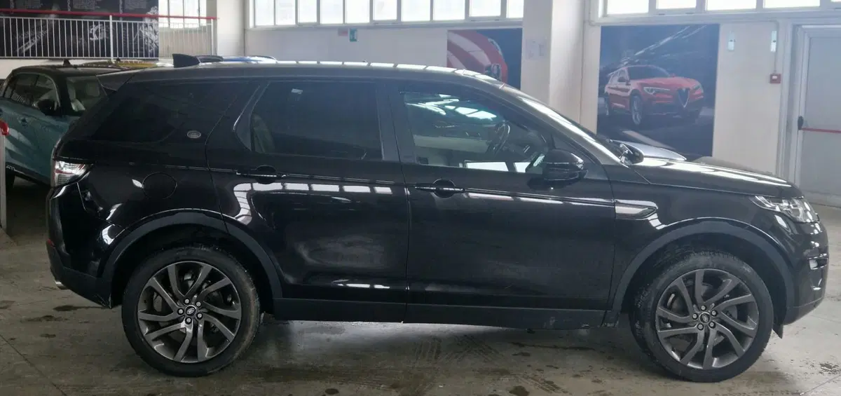 Land Rover Discovery Sport usata a Terni (6)