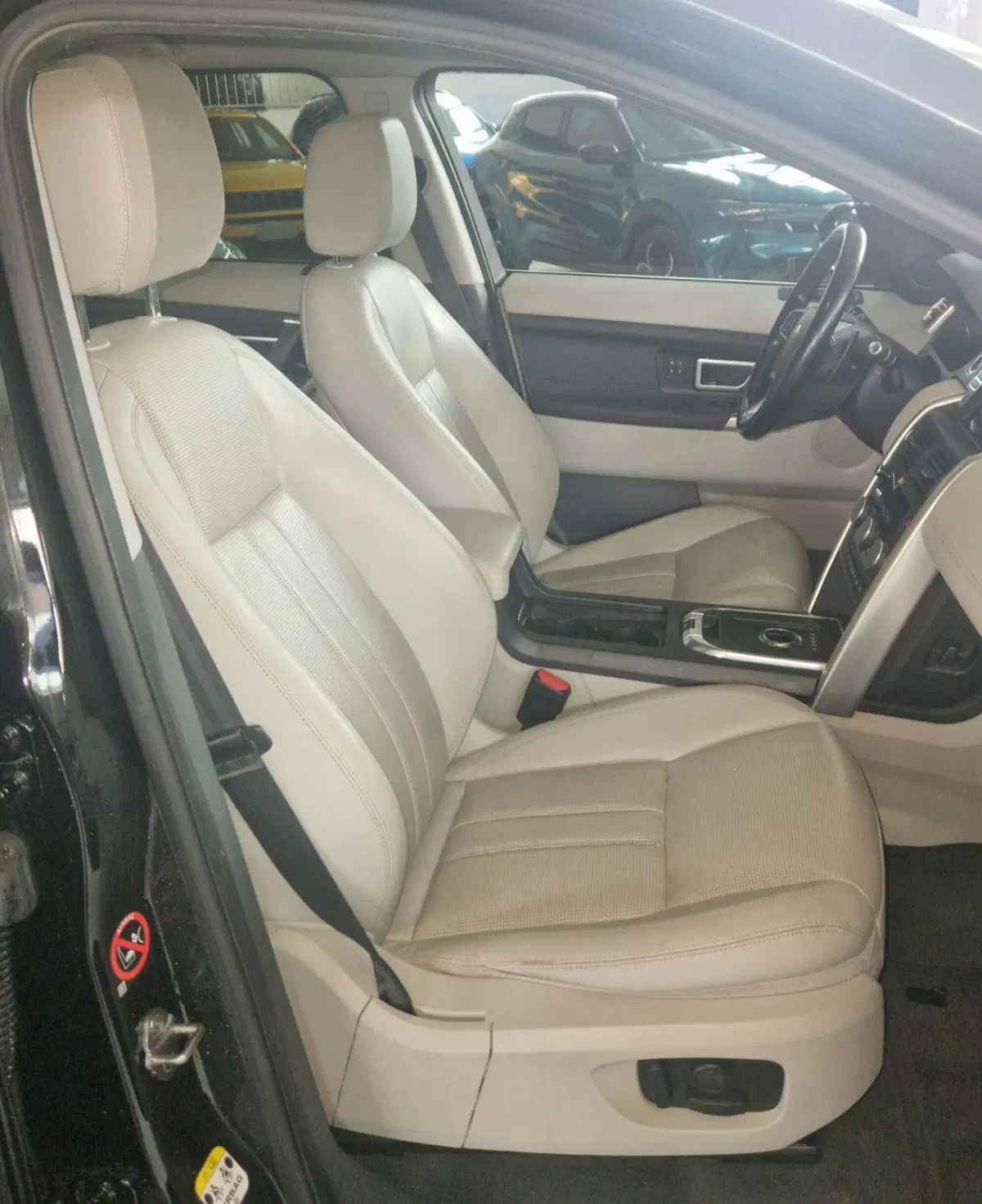 Land Rover Discovery Sport usata a Terni (8)