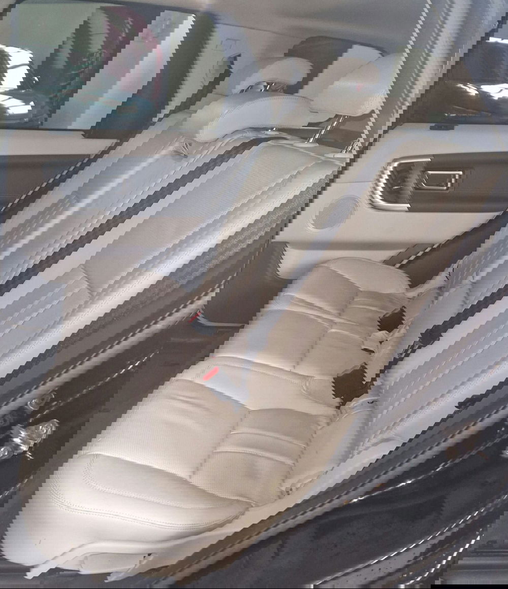 Land Rover Discovery Sport usata a Terni (9)