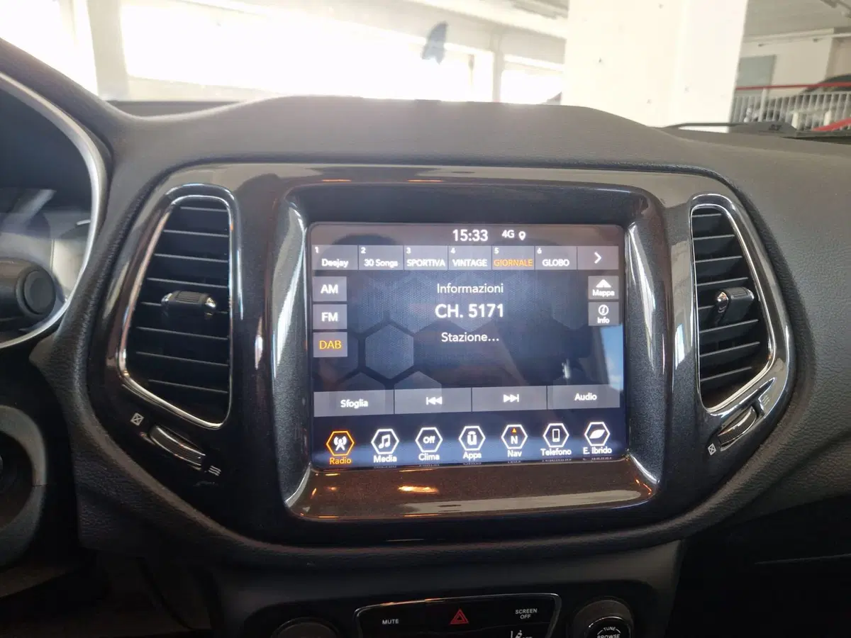 Jeep Compass usata a Terni (12)
