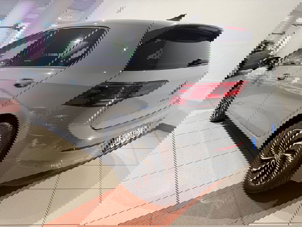 Volkswagen Golf usata a Genova (3)