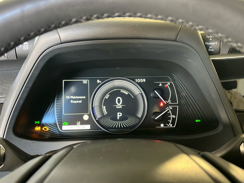 Lexus UX usata a Roma (16)