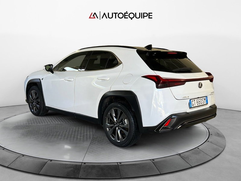 Lexus UX usata a Roma (3)