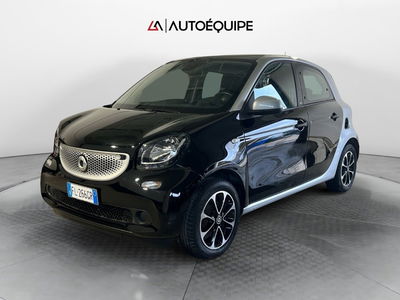 smart forfour forfour 70 1.0 twinamic Passion del 2017 usata a Roma