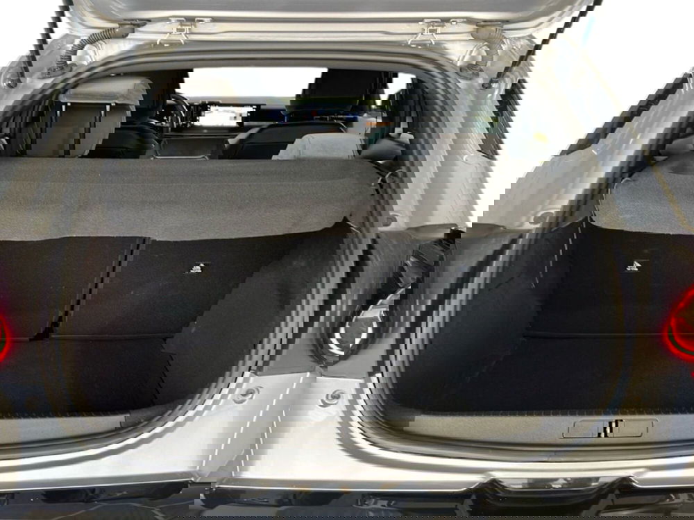 Lancia Ypsilon usata a Roma (10)