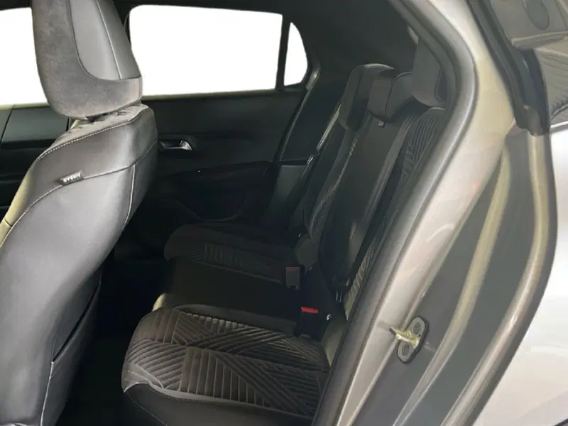 Lancia Ypsilon usata a Roma (11)