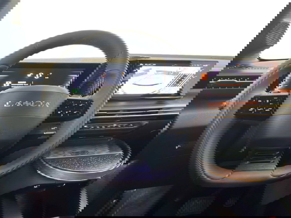 Lancia Ypsilon usata a Roma (12)