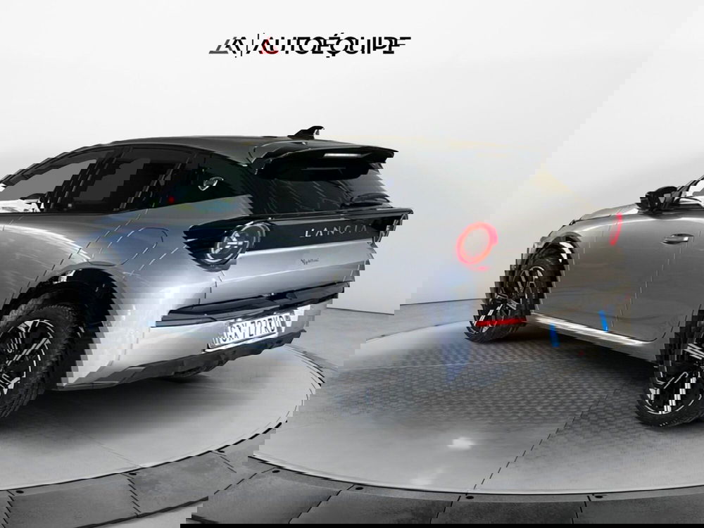 Lancia Ypsilon usata a Roma (3)