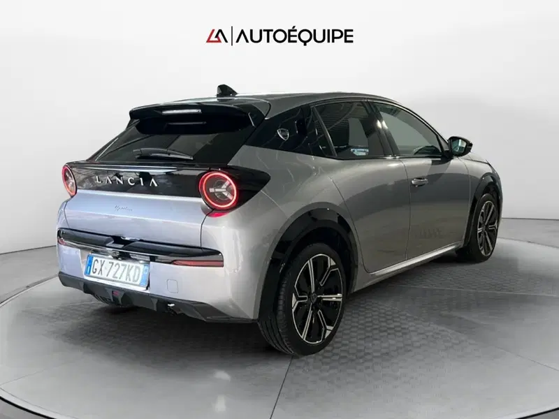 Lancia Ypsilon usata a Roma (5)