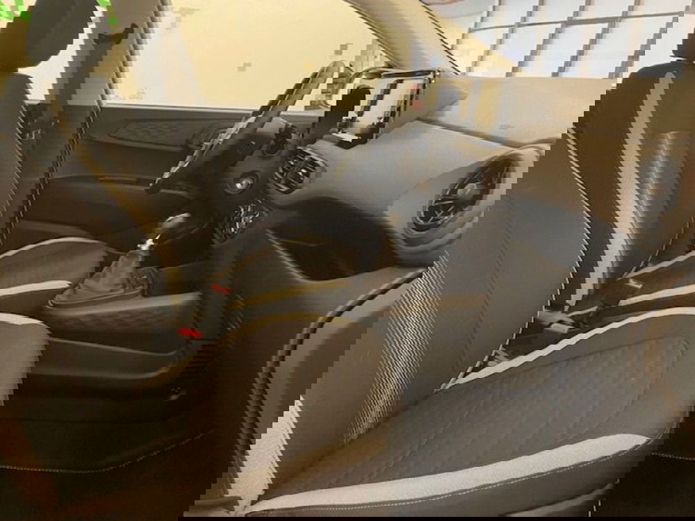 Hyundai i10 usata a Alessandria (7)