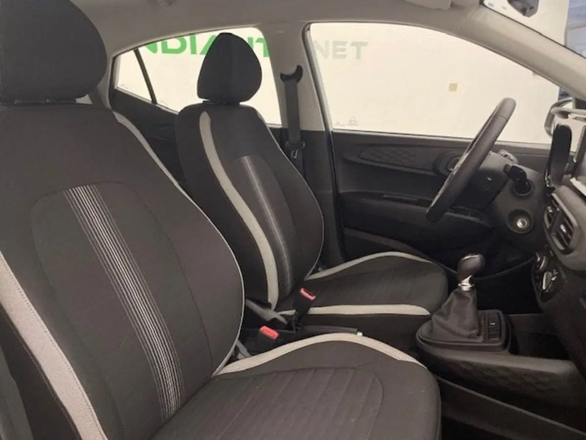 Hyundai i10 usata a Alessandria (8)
