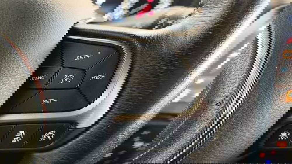 Jeep Renegade usata a Firenze (17)