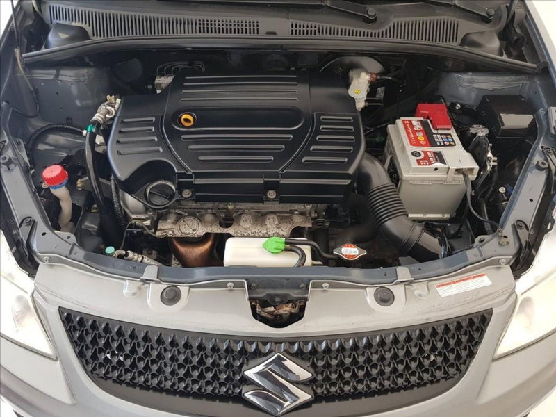 Suzuki S-Cross usata a Lucca (16)