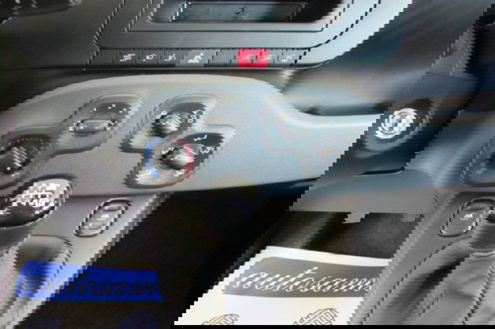 Fiat Panda nuova a Milano (9)