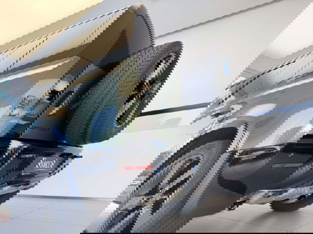 Land Rover Defender usata a Torino (15)