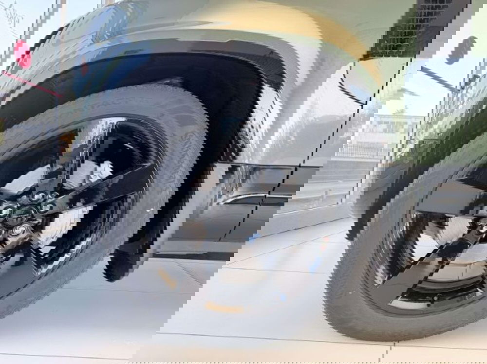 Land Rover Defender usata a Torino (4)