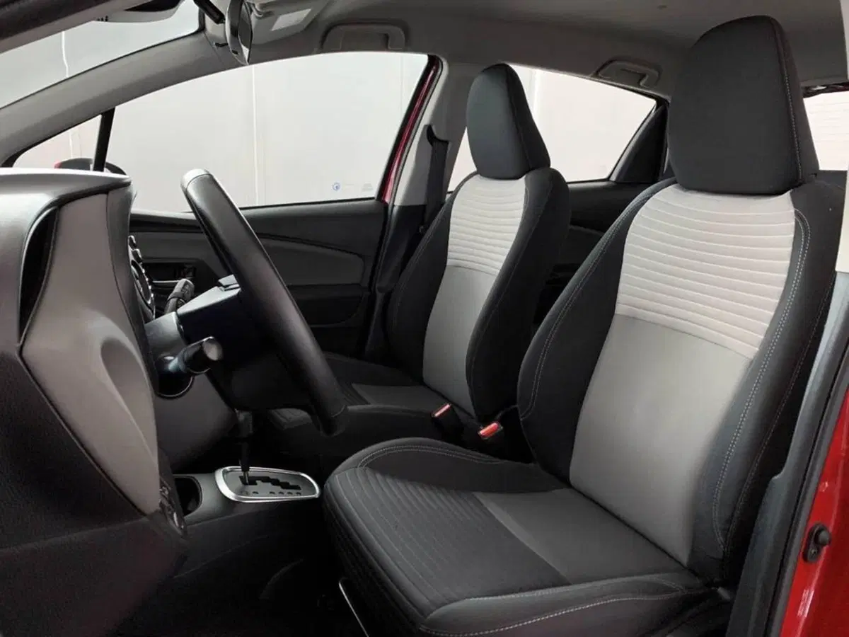 Toyota Yaris usata a Torino (11)